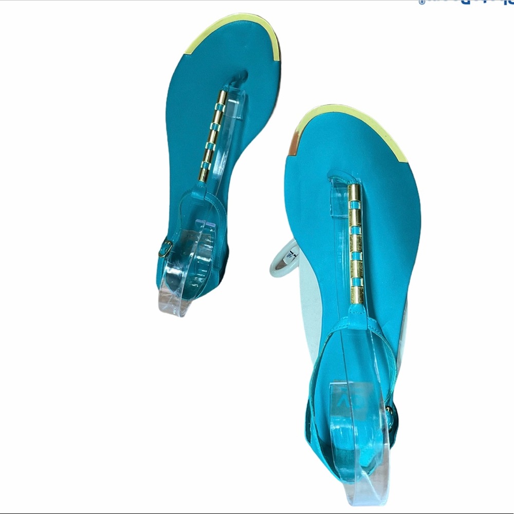 DV sandals 🩴